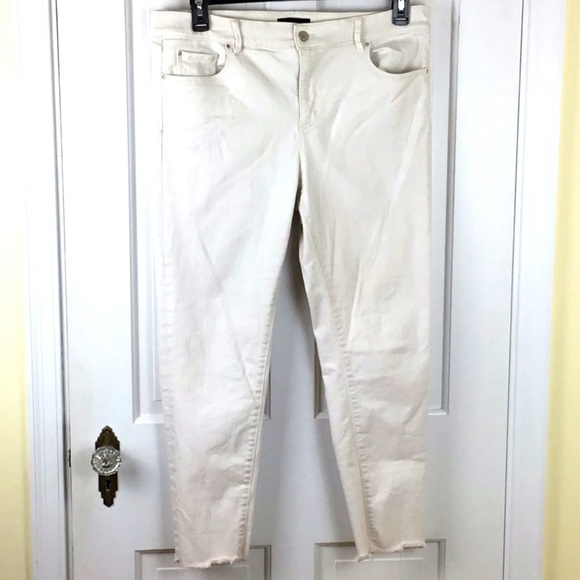 Ann Taylor Skinny Jeans Raw Hem Ankle Jean - Picture 1 of 6